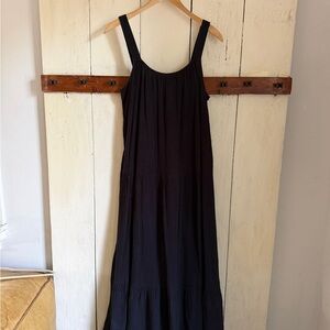 BB Dakota Black Sleeveless Maxi Dress